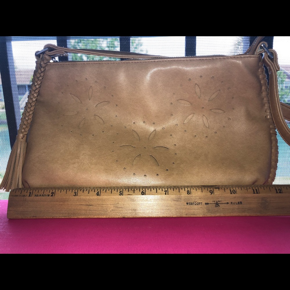 Parade Purse - Picture 2 of 9